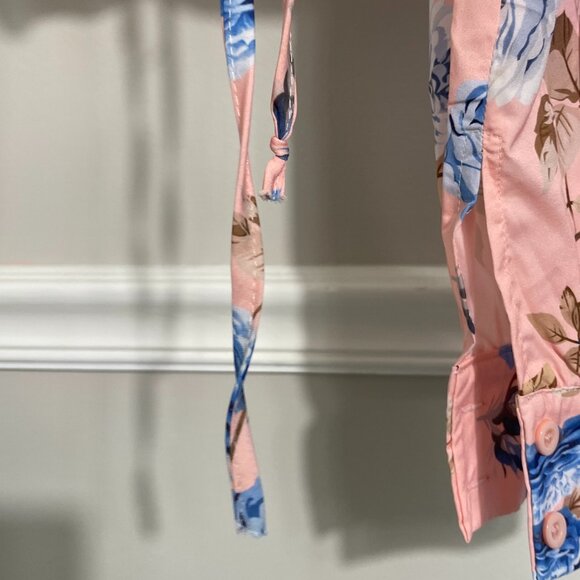 CBR | Floral Print Drawstring Lace Up Crop Top - Picture 3 of 6